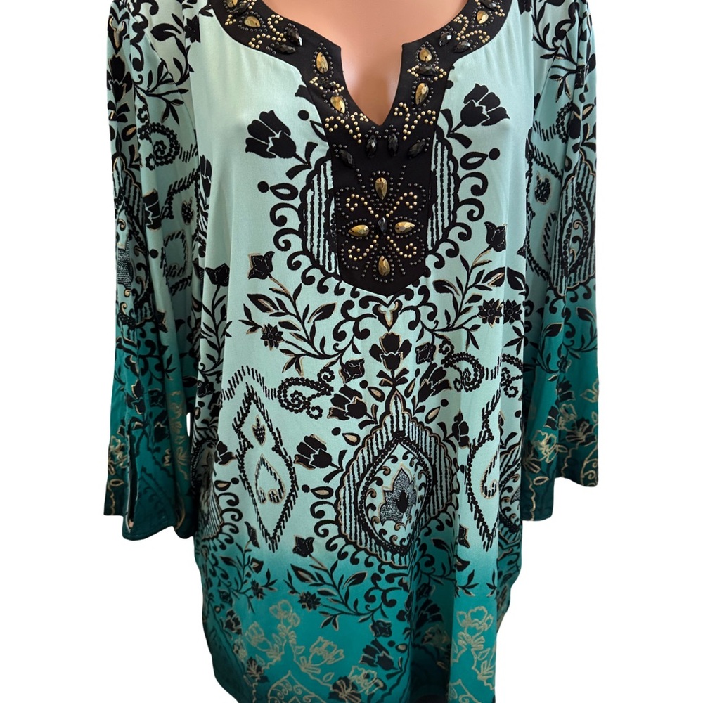JM Collection Black and Mint Floral Top - Picture 3 of 7